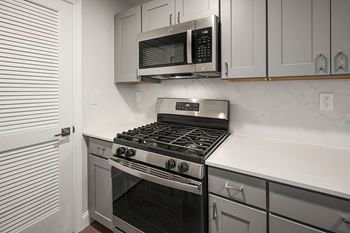 Gas heat and cooking - Hampshire Green Apartments